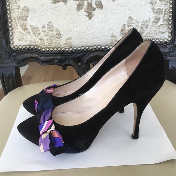 emilio pucci pumps